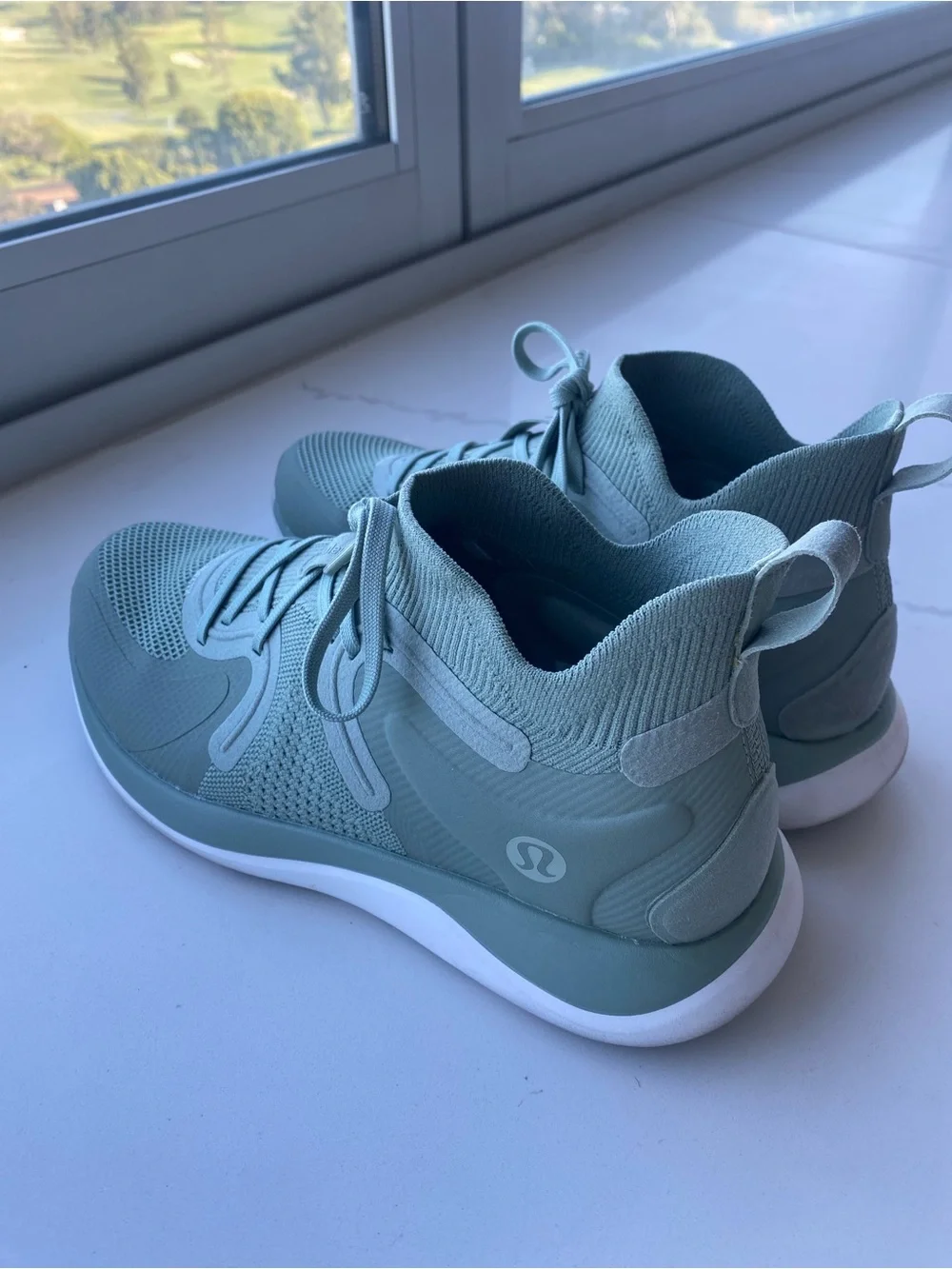 Lululemon Chargefeel Sneakers. Size 9
